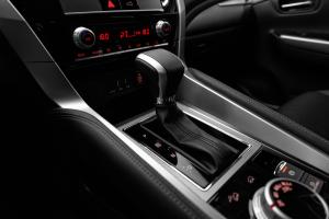Mitsubishi Pajero Sport HPE-S 2020 года  (LA)